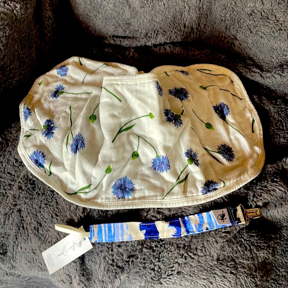 3/$20! NEW! Baby Cloth Bib & Stroller Pacifier Strap!